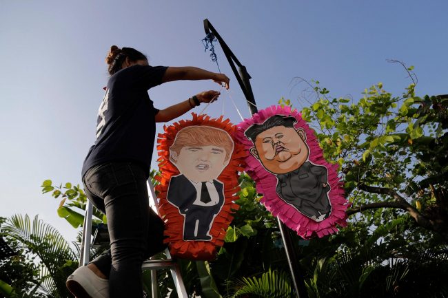 سر اختيار سنغافورة لعقد القمة التاريخية بين ترمب وكيم.. 3 أشياء دفعت الزعيمين للموافقة على هذا المكان