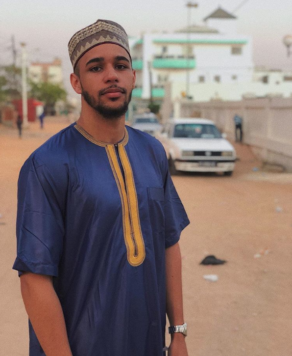 بسبب السياسة الخارجية والتسبُّب بموت أطفال اليمن – مغنّي راب مُسلم، وناشطة، يرفضان دعوة بريطانية رسمية للاحتفال بعيد الفطر!