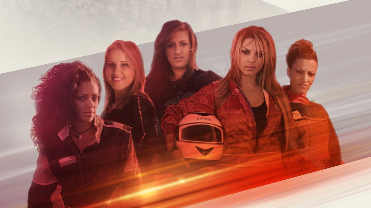 “لا تحاول اللحاق بي”… 5 سيّدات عربيات يحرجن الرجال في حلبات السباق وينافسن على لقب “الأسرع” في العالم