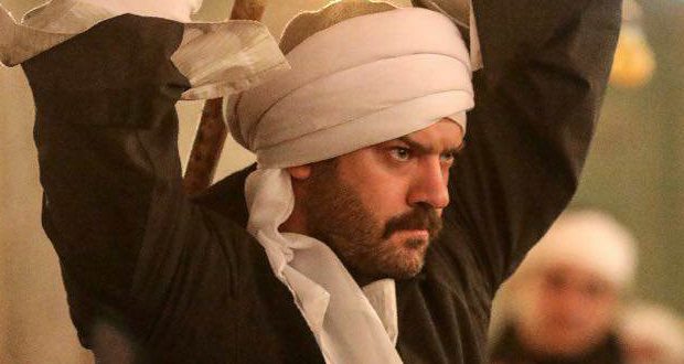 هذا هو المشهد المحذوف من مسلسل “طايع”.. نشره عمرو يوسف، ثم أزاله لاحقاً دون سبب!