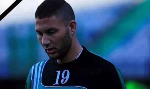 لاعب مصري يفارق الحياة في الملعب بعد إصابته بأزمة قلبية