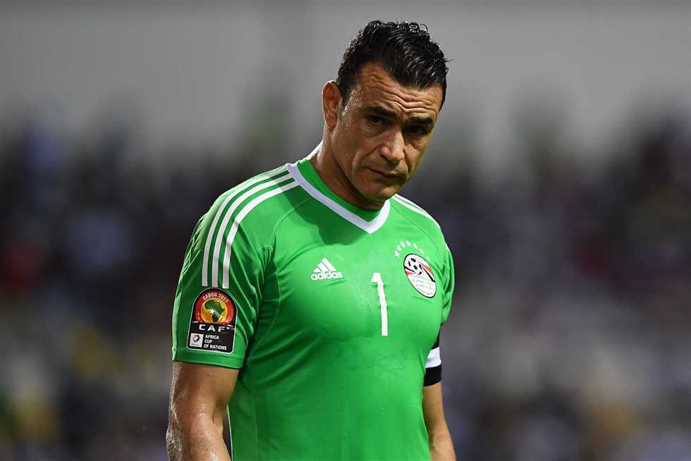 عصام الحضري يهدد لبنان بحرمانه من مجده الوحيد في كرة القدم!