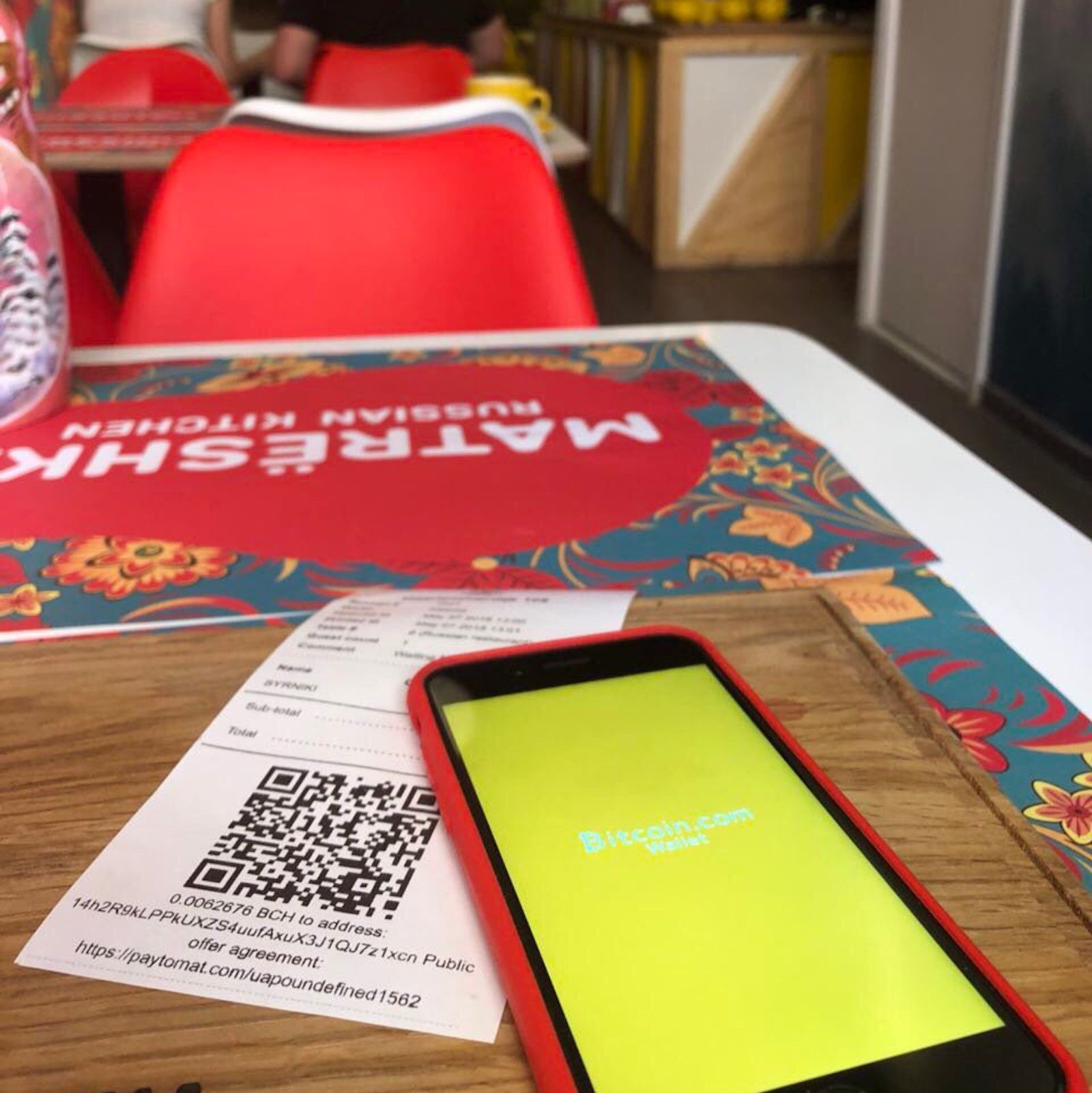 لأول مرة منذ 10 سنوات ميركل تلغي عطلتها الصيفية.. لكن الغريب أن زوجها سيذهب مع ابنه من زوجته السابقة!