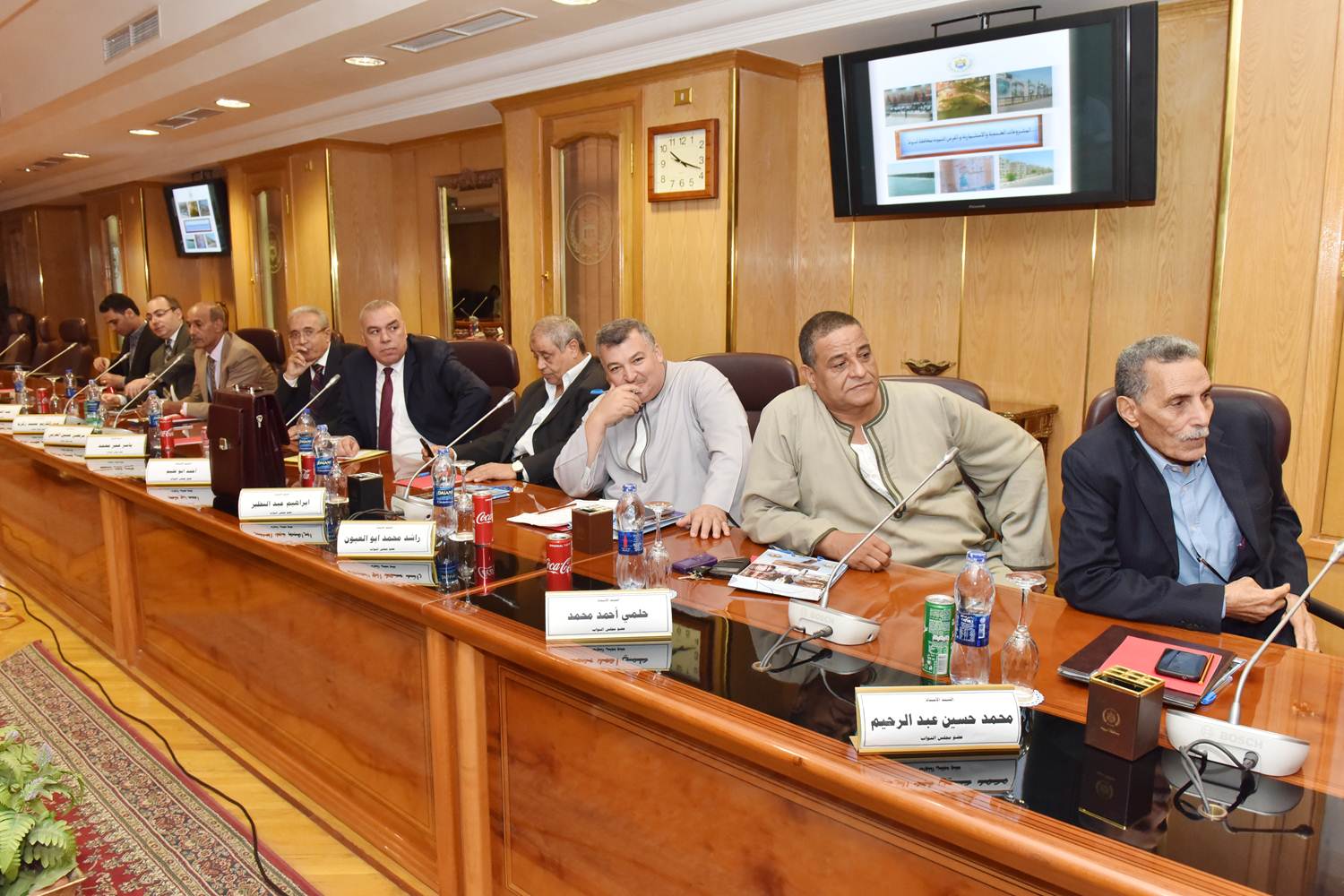 أقوى أعمدة الفساد في الدولة المصرية.. ما لا تعرفه عن الإدارات المحلية في مصر