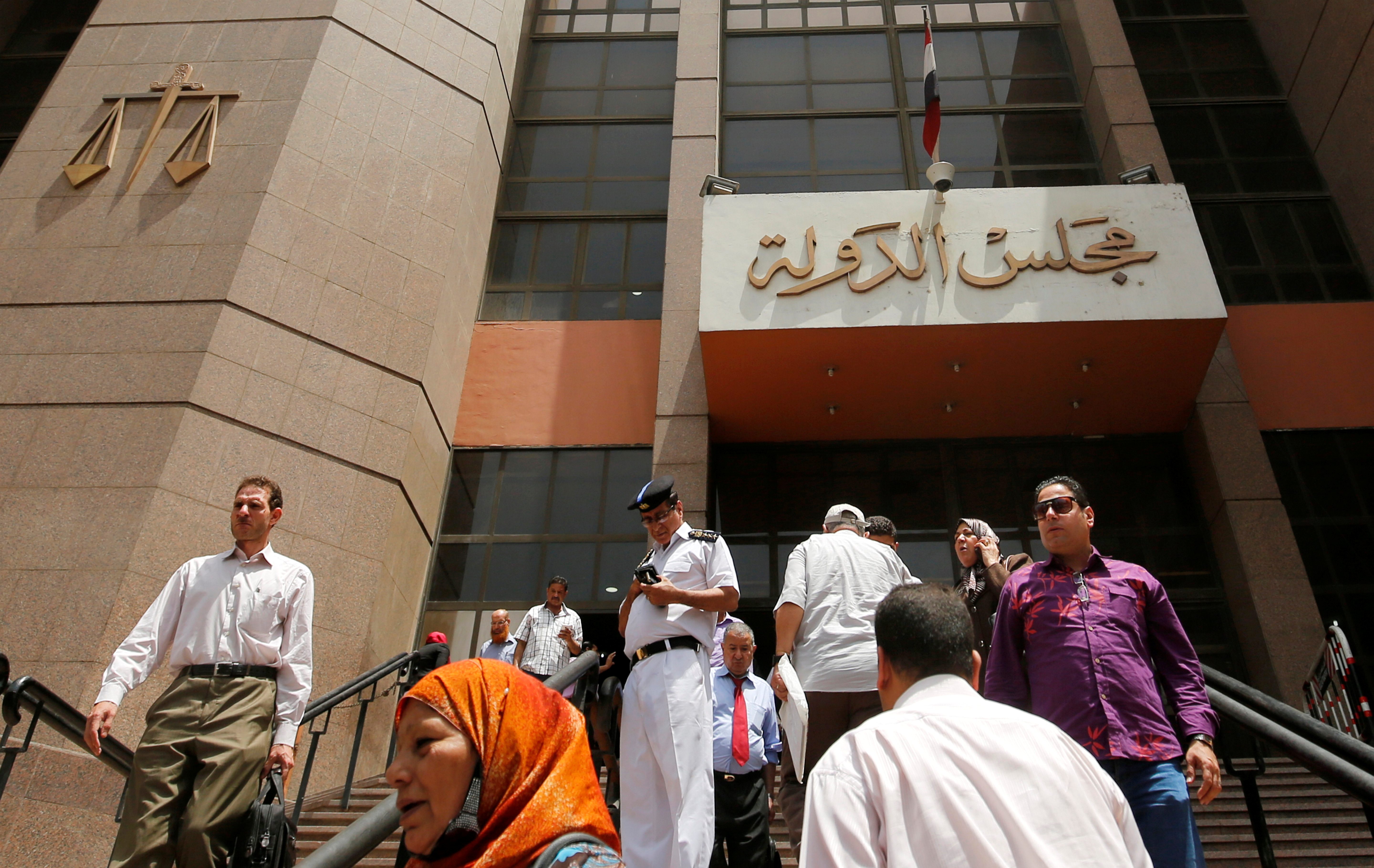 صندوق سيادي جديد يدير أملاك الدولة.. خارج سيطرة الرقابة ويشرف عليه السيسي شخصياً.. وخبير اقتصادي: الصندوق ليس به أموال