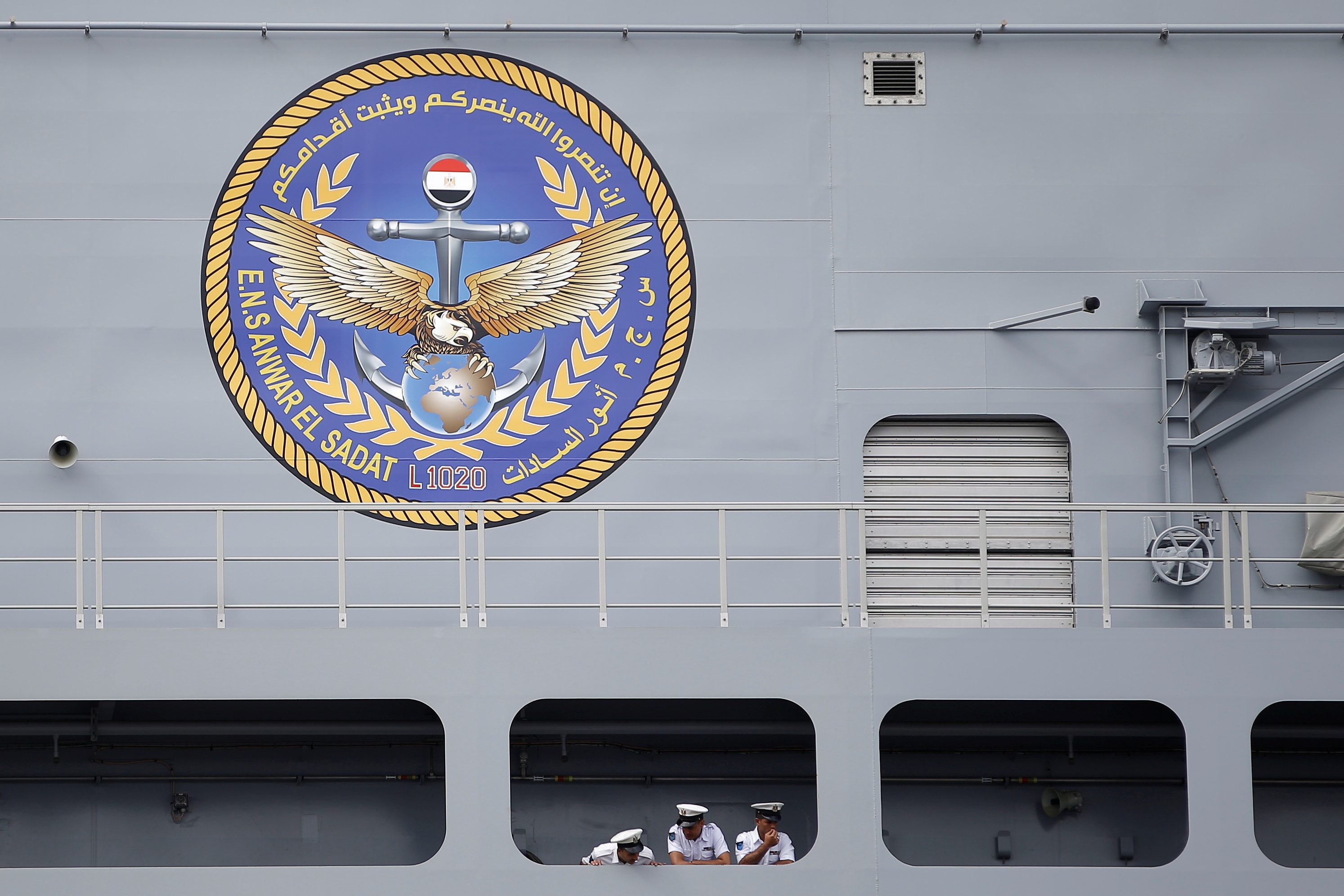 حاملات طائرات الهليوكوبتر التي حصلت عليها مصر من فرنسا بتمويل سعودي قد تُستخدم في أي مواجهة بحرية محتملة في اليمن