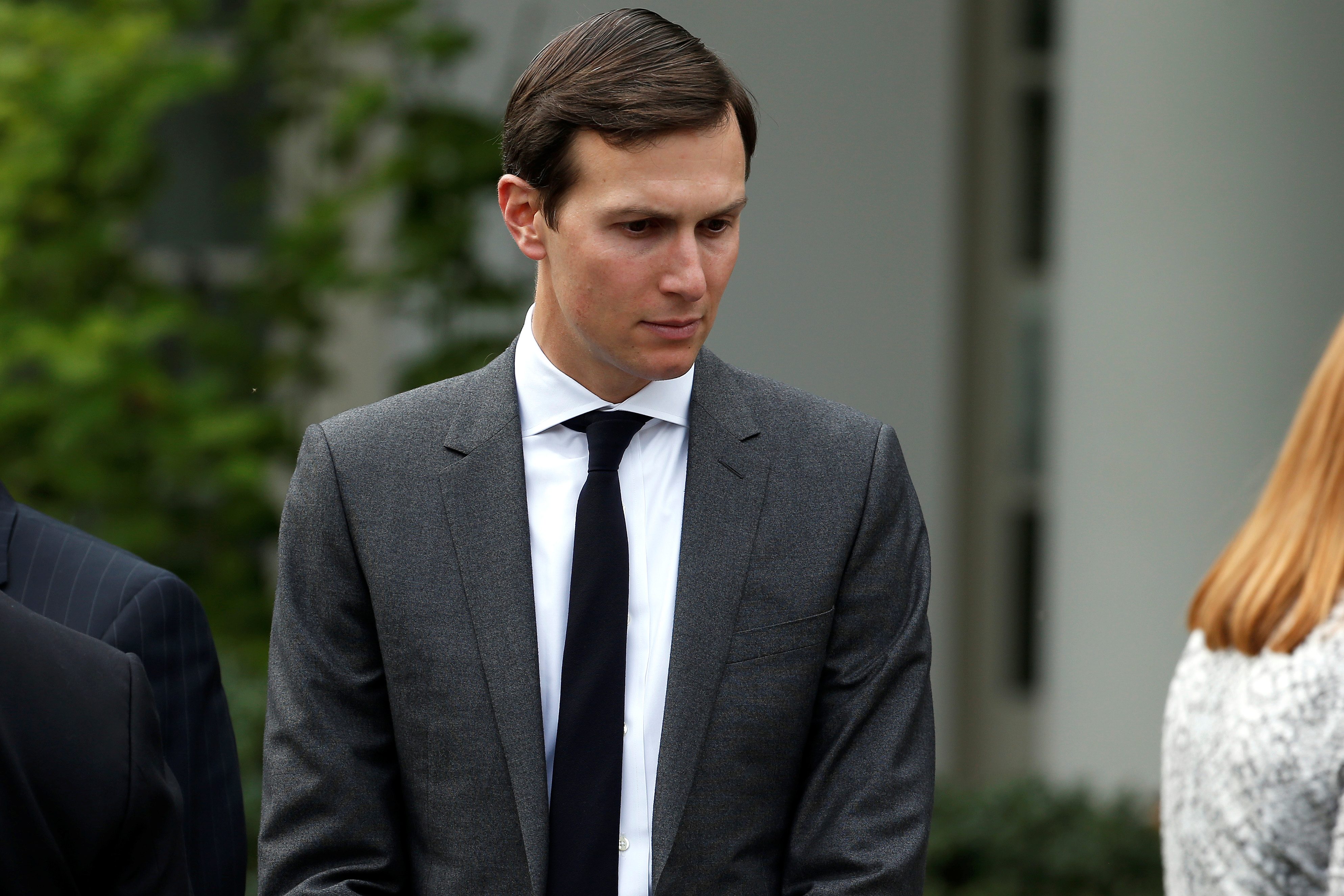 4 مسؤولين أميركيين يكتبون مقالاً نادراً عن غزة.. بينهم كوشنر الذي هدد بإلغاء خطته، ولهذا السبب عليه التعجيل بحل الأزمة بالقطاع