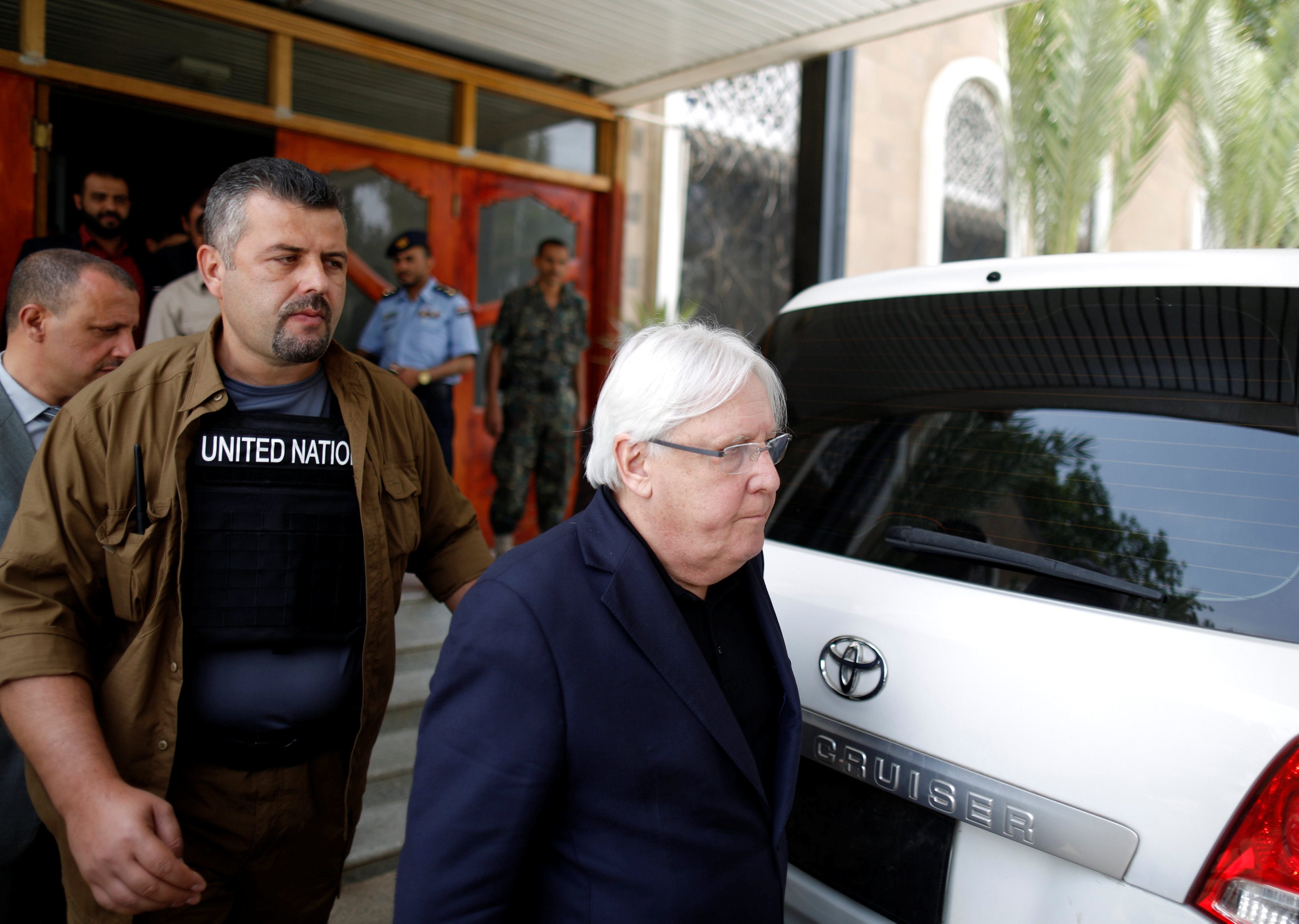 مبعوث الأمم المتحدة: أشكر زعيم الحوثيين، التقيته وكانت محادثات مثمرة