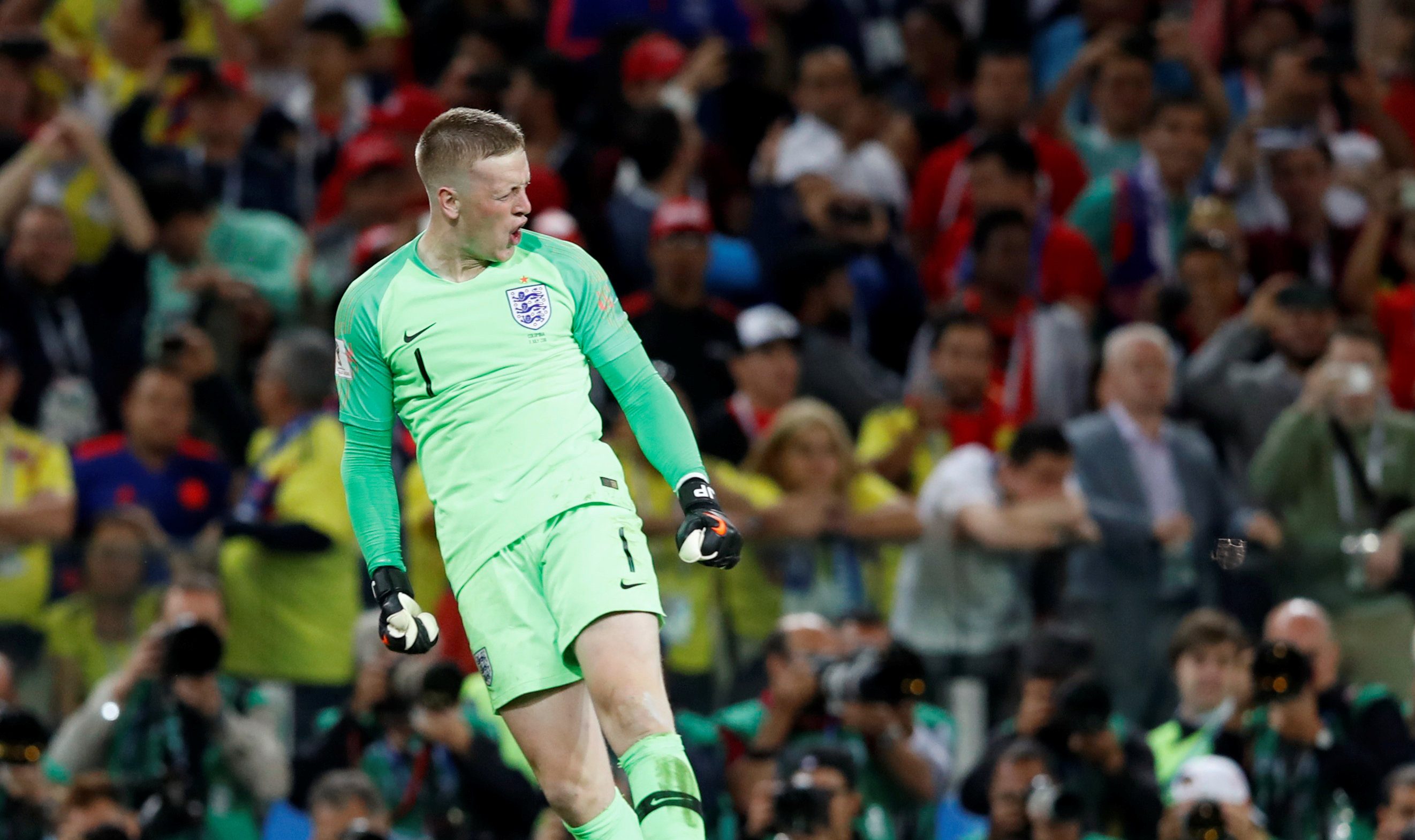 هل لاحظت احتفالية حارس مرمى إنكلترا؟ فرحته مستوحاة من رونالدو