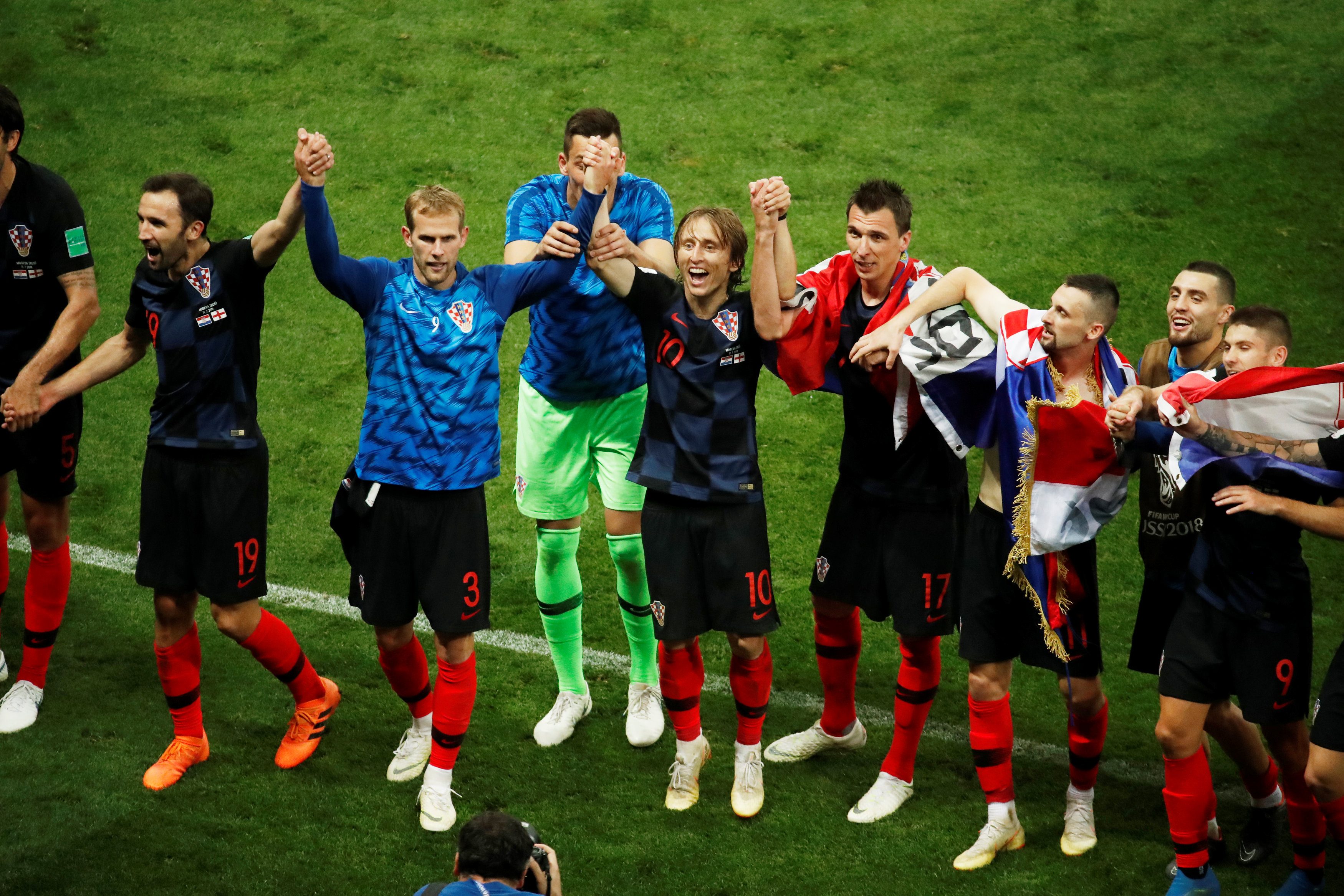 بالدليل القاطع والبرهان الساطع: كأس العالم 2018 خارج التوقعات ولا يمكن شراؤها بالمال!