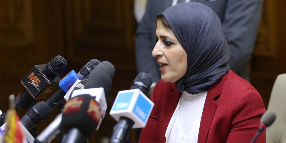 يُحفزان الانتماء الوطني أم يزعجان المرضى؟.. السلام الجمهوري وقَسَم الأطباء بالمستشفيات يثيران الجدل بمصر