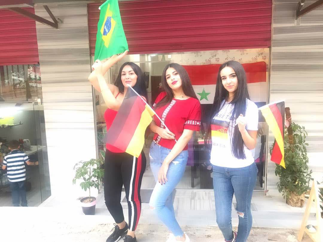 يتابعن المونديال وحدهن دون إزعاج من الشباب..