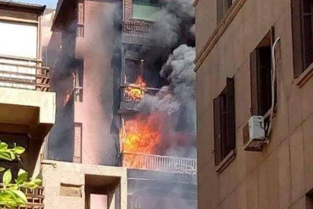 أنباء عن اصابة عشرات المرضى ووفاة احد النزلاء.. مستشفى الحسين التابع للأزهر يتعرض لحريق هائل