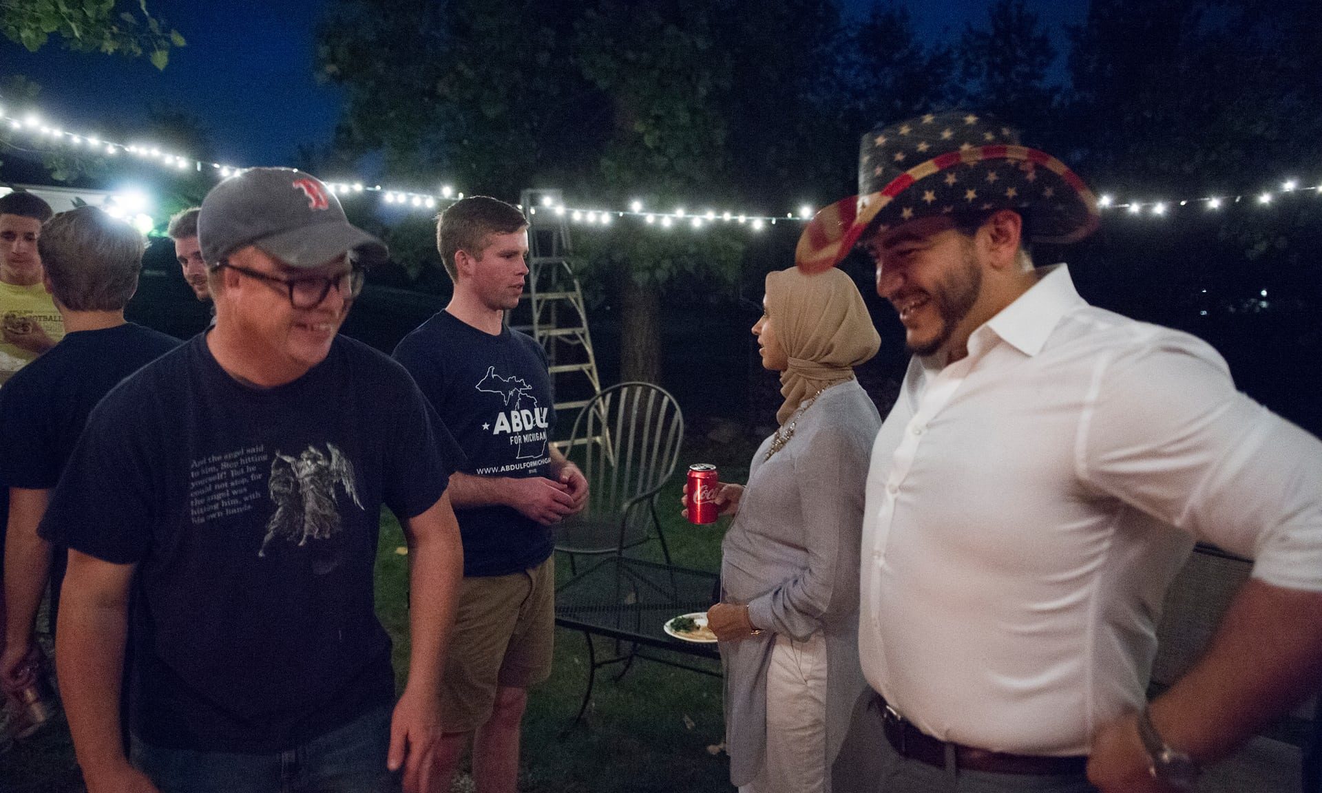 100 مسلم يترشحون للكونغرس ومناصب أخرى.. ولكن بسبب ترمب أصبحت حملاتهم الانتخابية صعبة..  والأسوأ ما حدث للمرشحات المحجبات