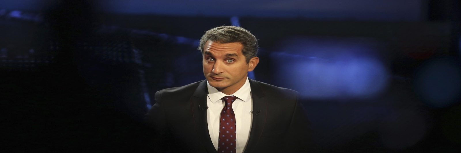 لم يسبقه إليها أحد.. باسم يوسف يؤدي تحدي “رقصة كيكي” بطريقة مختلفة كلياً (فيديو)