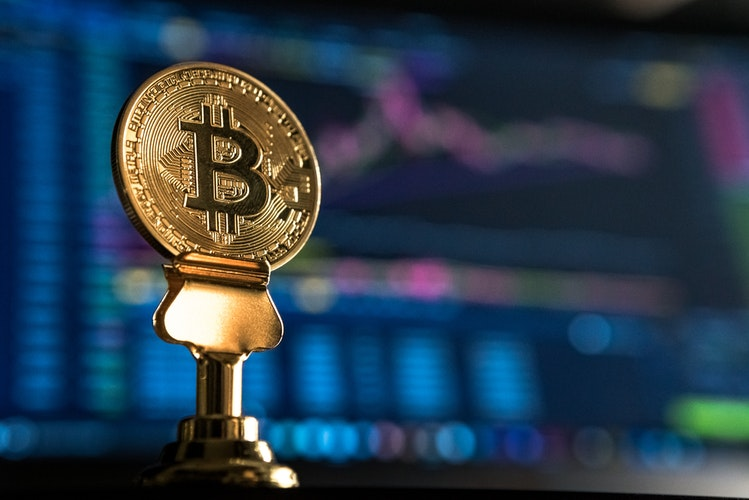 الألعاب الإلكترونية و العملات الرقمية
