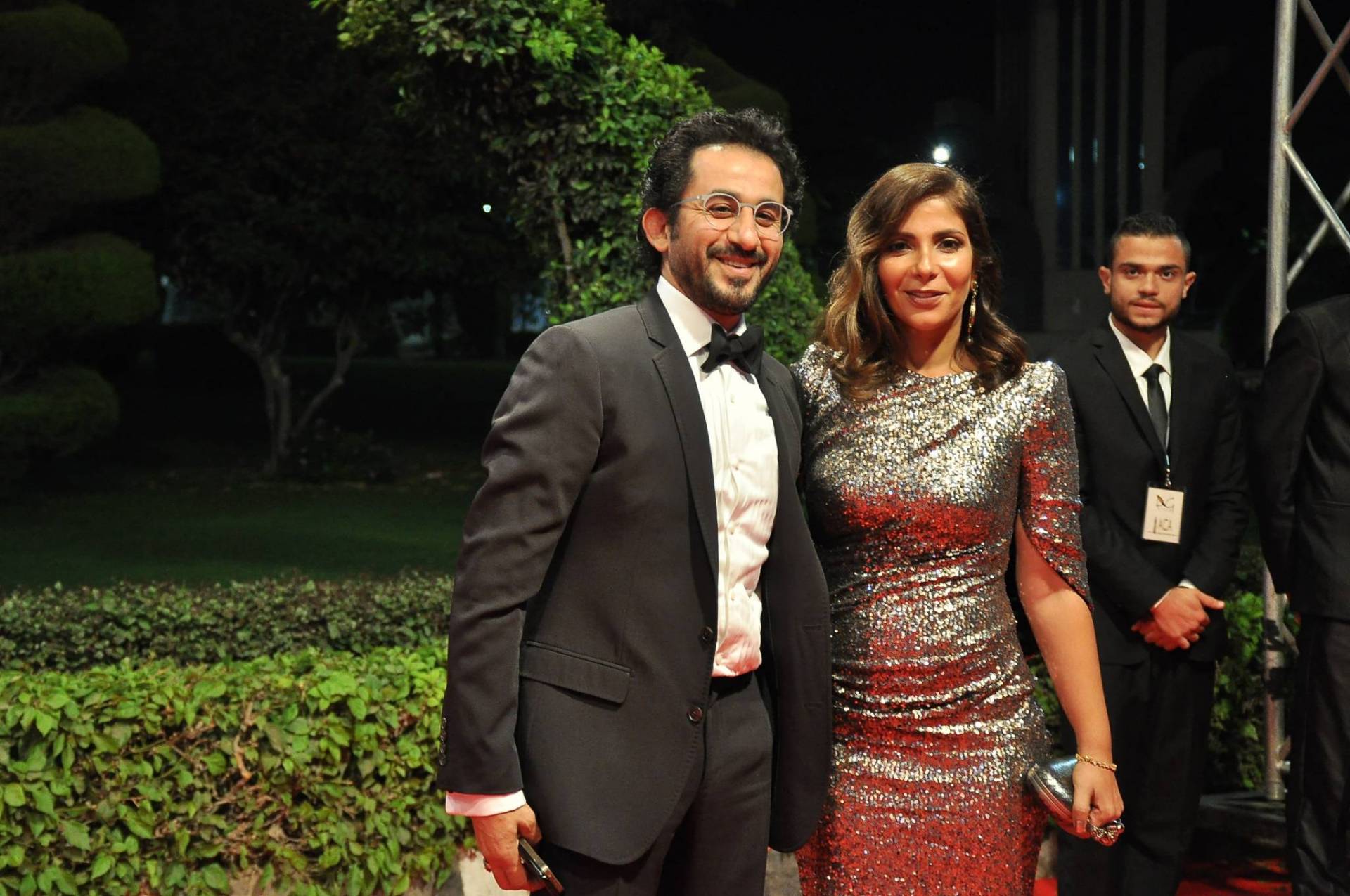 بعد 15 عاماً من آخر عمل مشترك.. أحمد حلمي يشارك منى زكي بطولة فيلم جديد