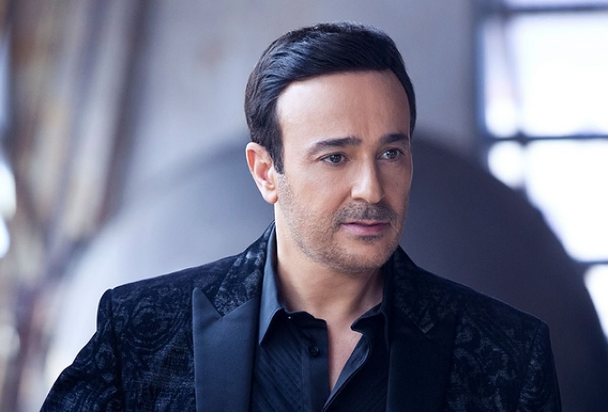 النجم التونسي صابر الرباعي