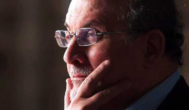 وقعت استقالات نتيجة قضية رشدي أيضا