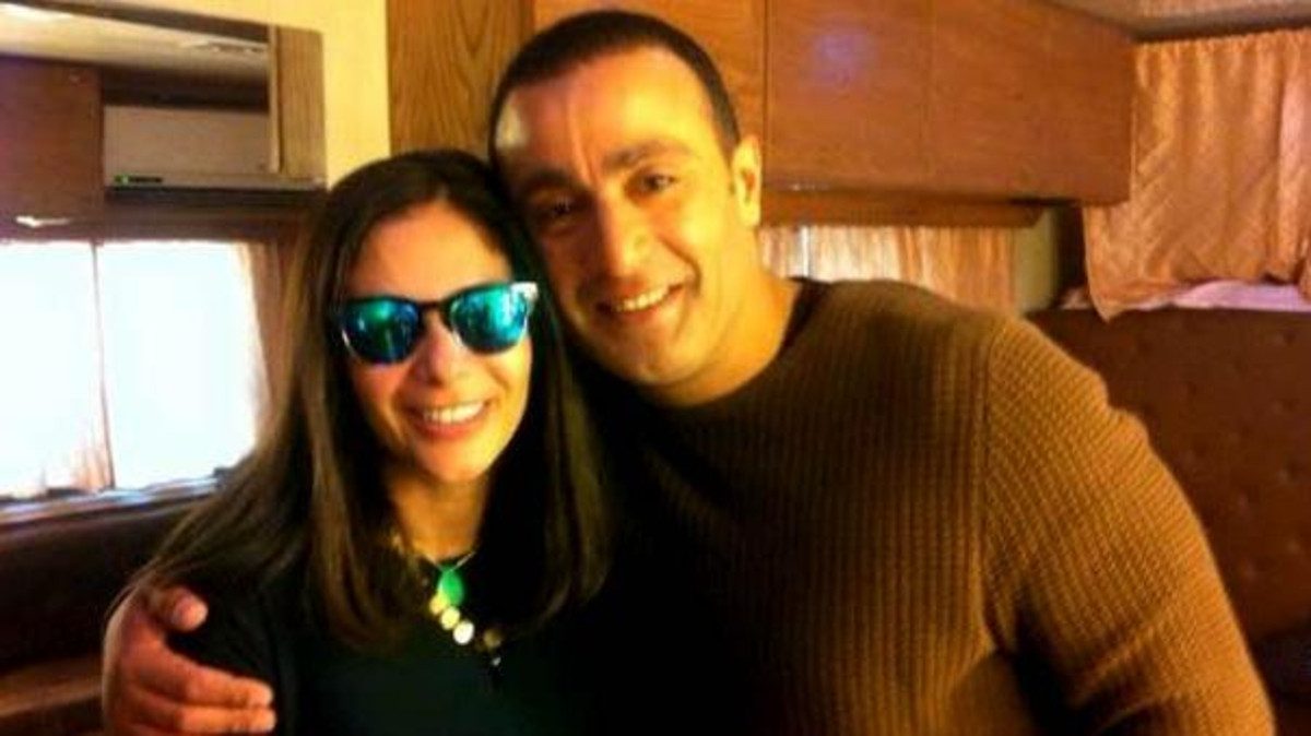 أحمد السقا ومنى زكي ينسحبان من فيلم “3 شهور”، ويعودان مع المخرج إلى مصر بعد السفر إلى أميركا للتصوير