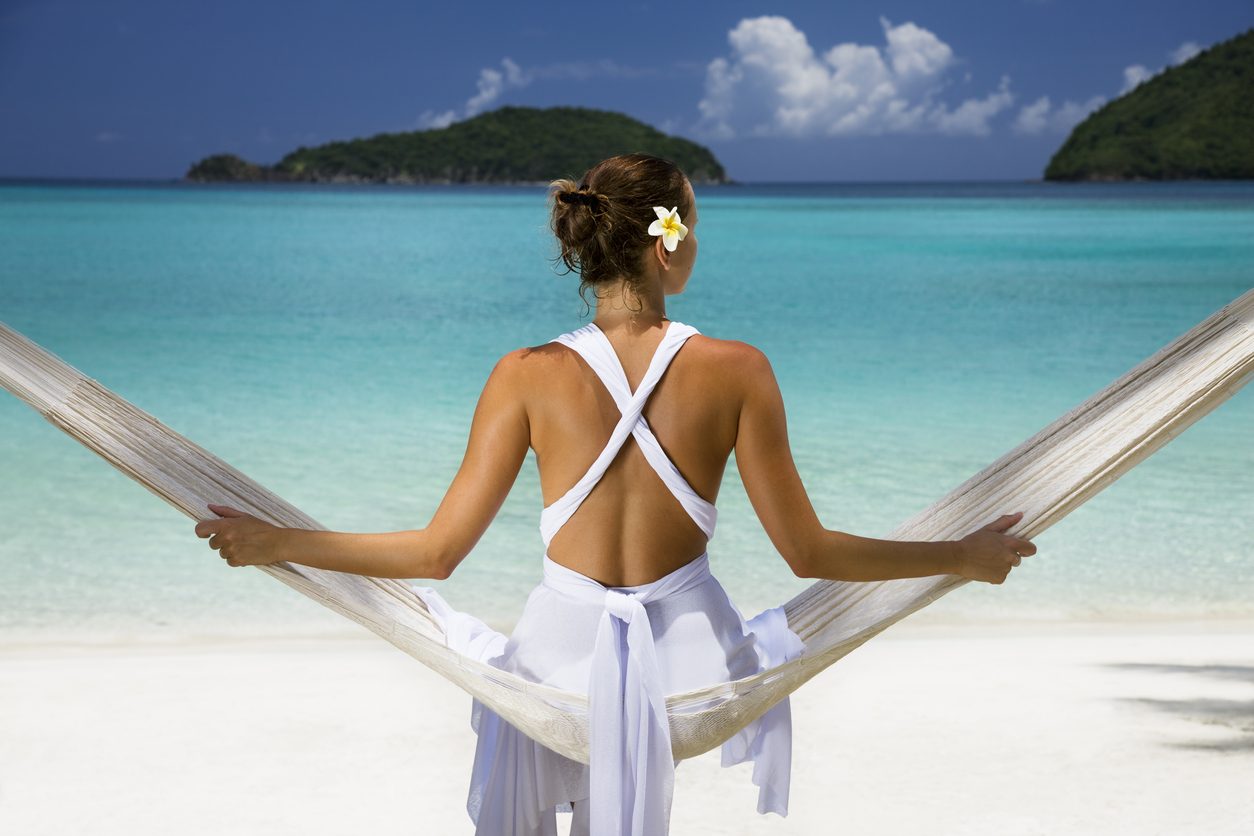 «النساء الخارقات».. جزيرة جديدة مدهشة في البحر محرمة على الرجال ولا يدخلها إلا النساء