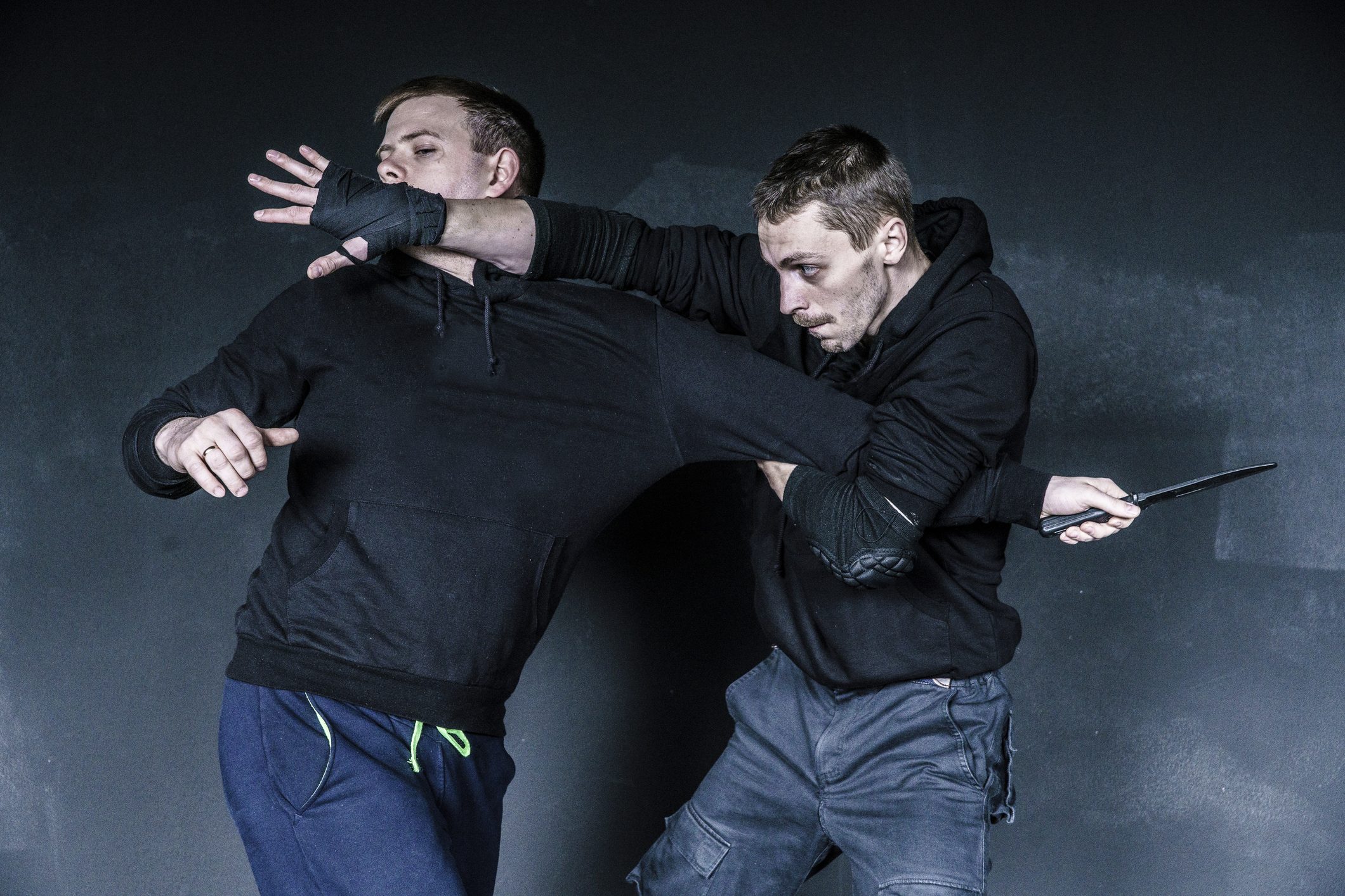 ماذا تعرف عن فن “الكراف مغا” القتالي؟ أهرب إن استطعت.. هذه قاعدته الأولى