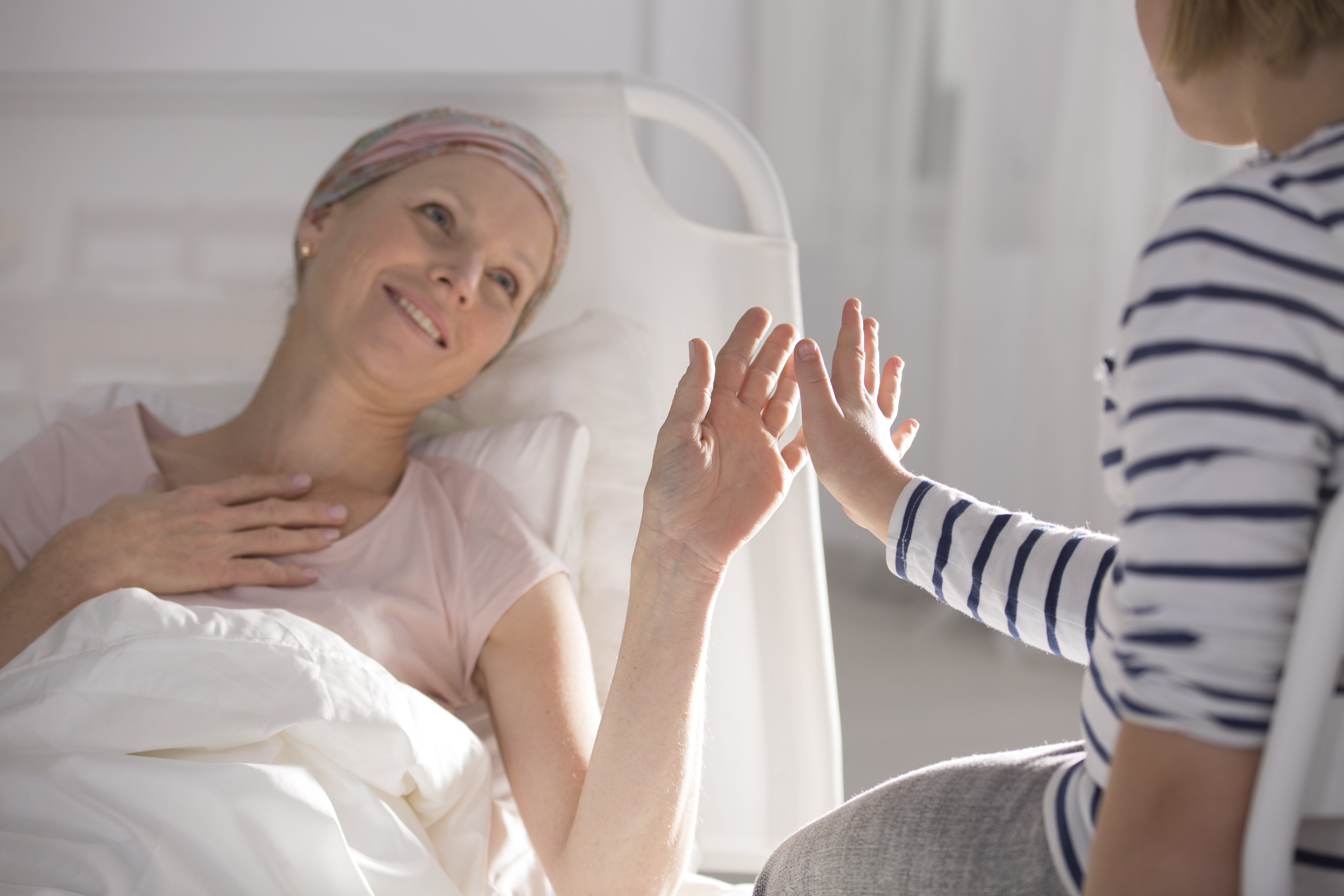 اكتشاف علمي مذهل ..  تحليل دم جديد يمكن الأطباء من تشخيص اللوكيميا قبل ظهورها بسنوات