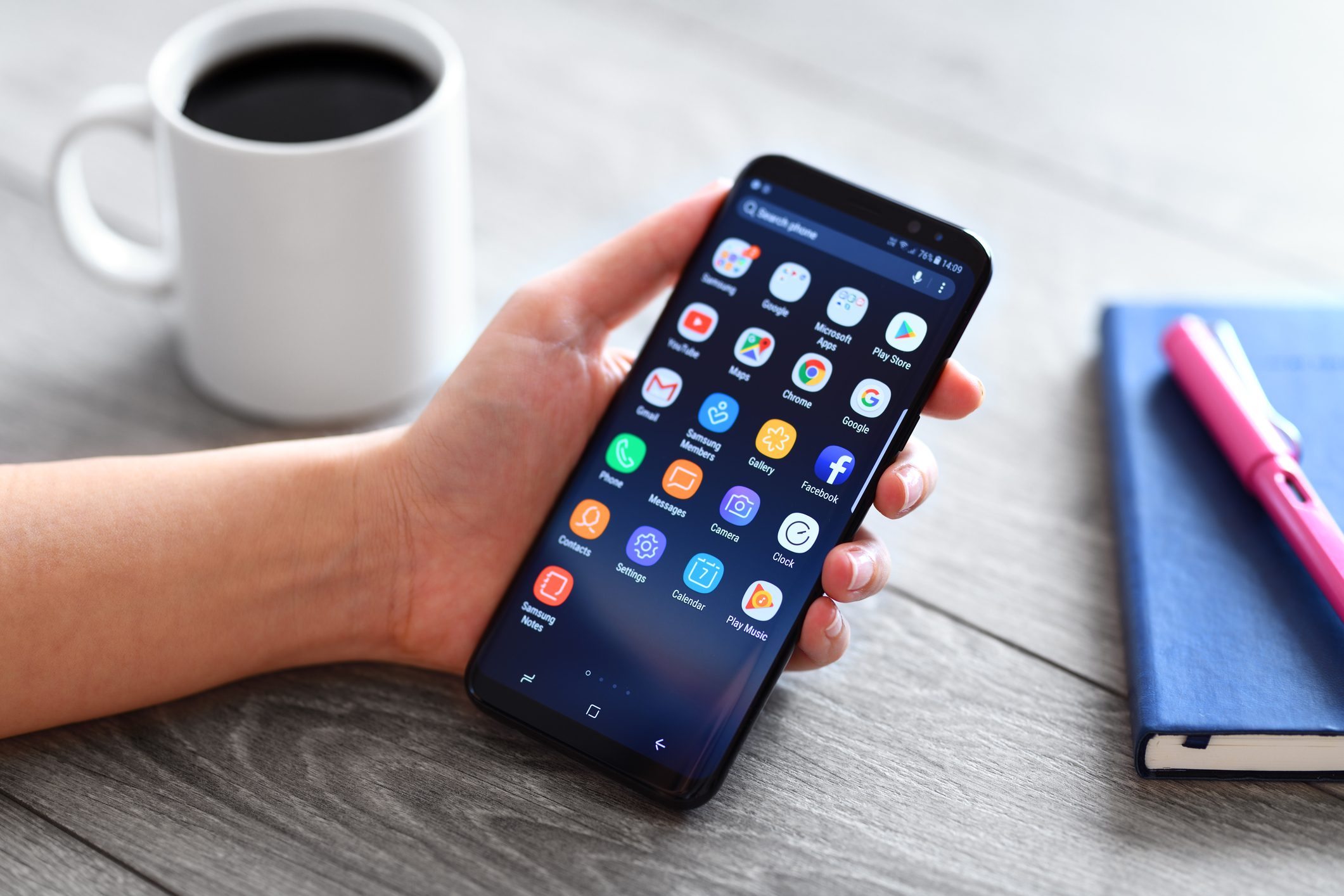 تسريب بالخطأ يكشف ساعة سامسونغ الذكية المنافسة لـ«آبل واتش».. ستخاطبك بطلاقة وتتولى أعمالك وأنت جالس بمكانك