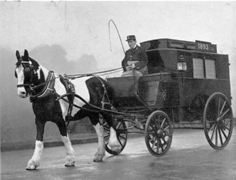عربة إسعاف بريطانية 1904