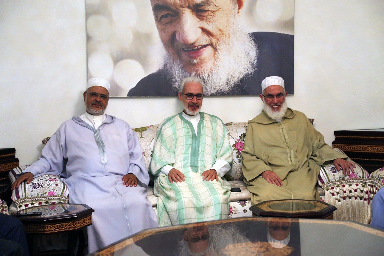 إسلاميو المغرب يفصلون الدعوي عن الحزبي .. “التوحيد والإصلاح” المغربية تتجه للاستقلال عن “العدالة والتنمية”