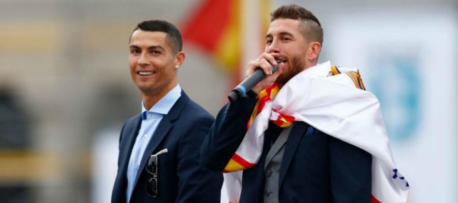 أصدقاء الأمس أعداء اليوم.. راموس يتجاهل رونالدو تماماً ويرشح مودريتش للكرة الذهبية