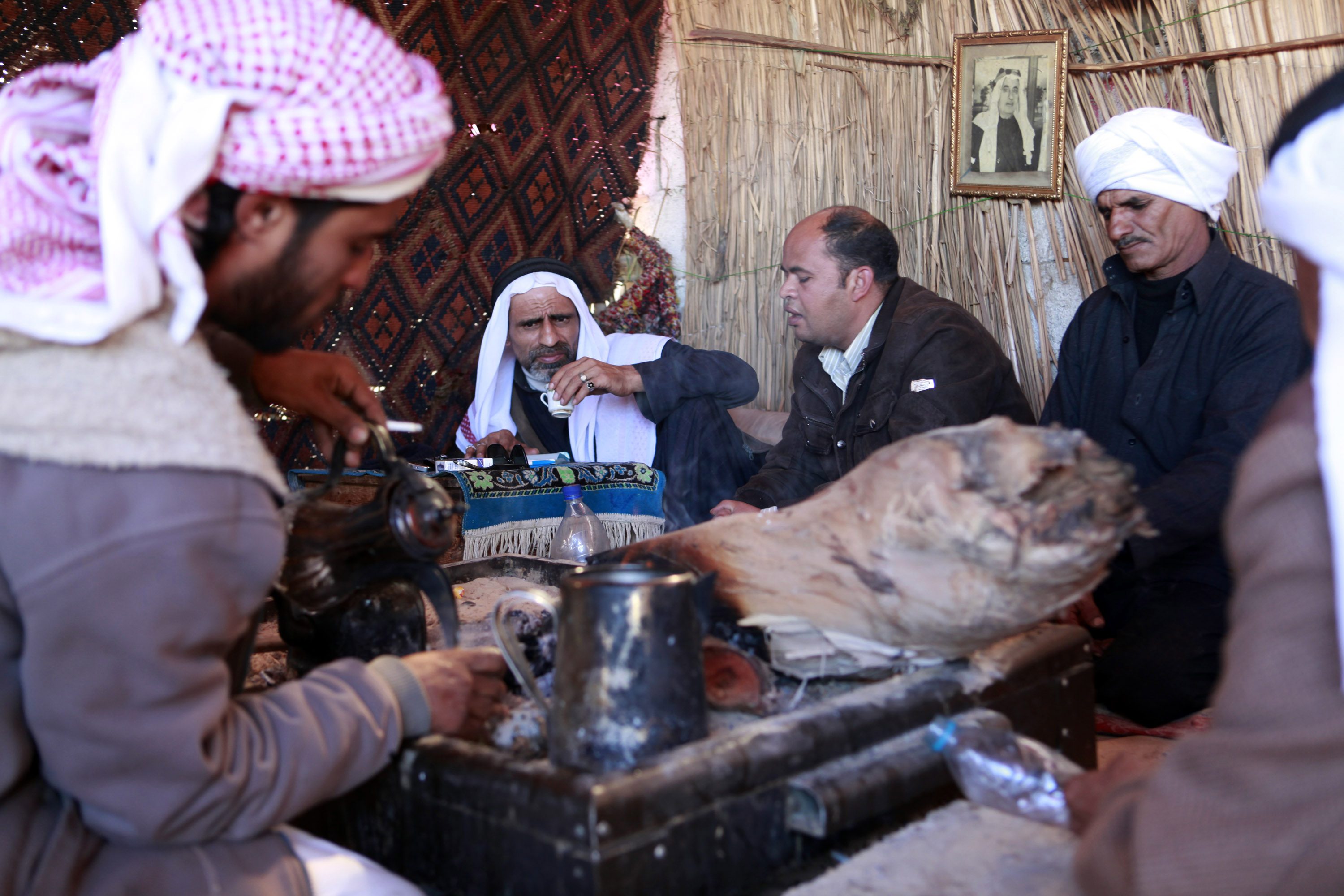 في سيناء ينفصل المحكمون عن الدولة تمامًا على العكس من نظرائهم في الصعيد وغرب مصر