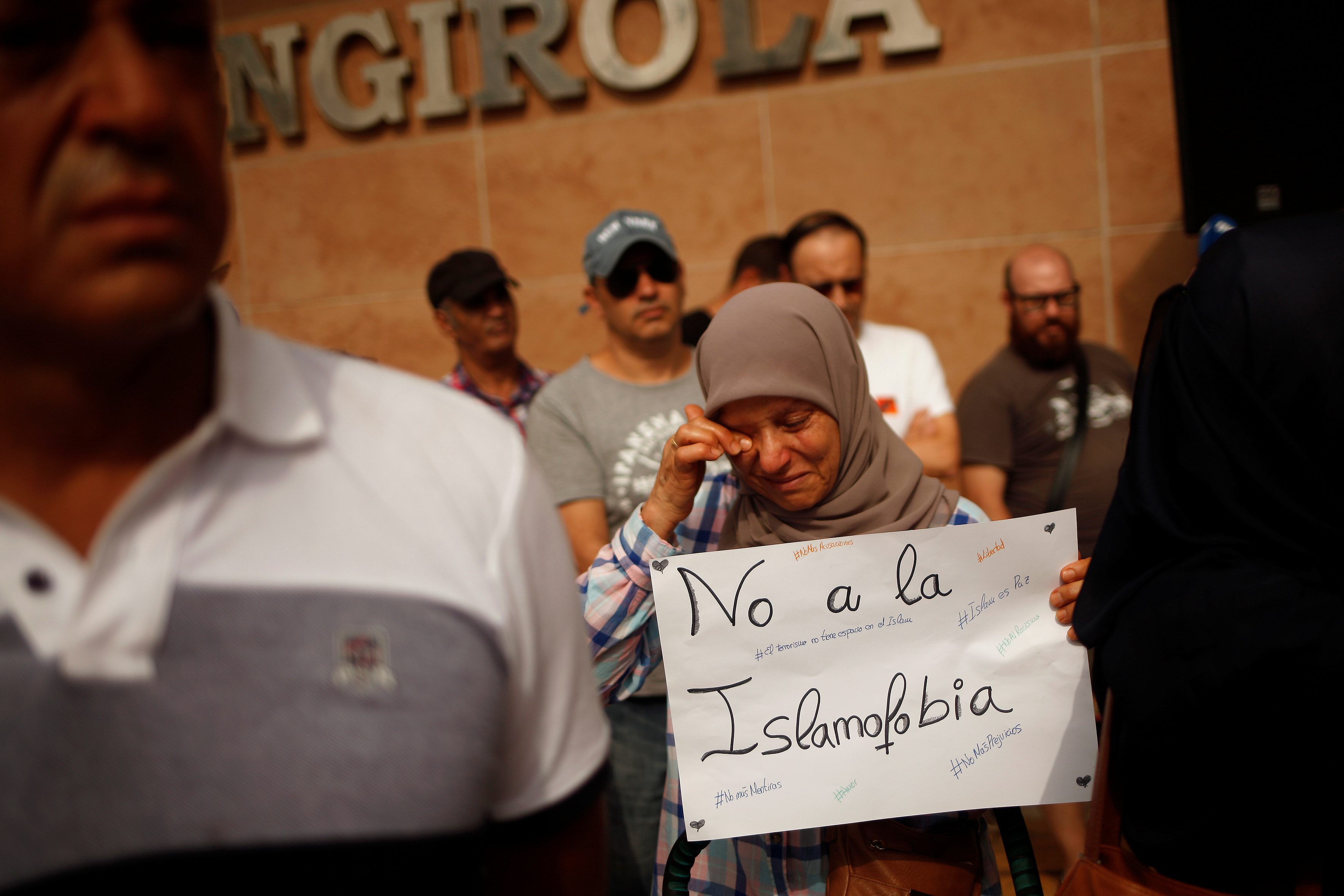 ارتفاع في عدد الهجمات المعادية للمسلمن في بريطانيا