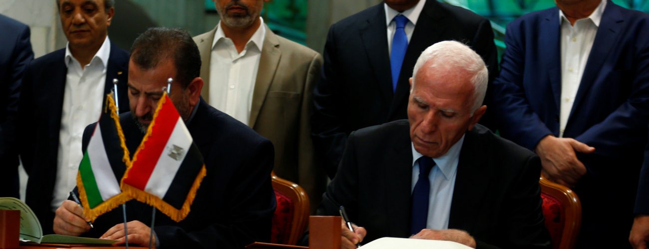 وفد من حماس يغادر غزة إلى القاهرة لبحث «التهدئة».. الحركة استبقت اللقاء باتهام فتح بتعطيل الجهود المصرية