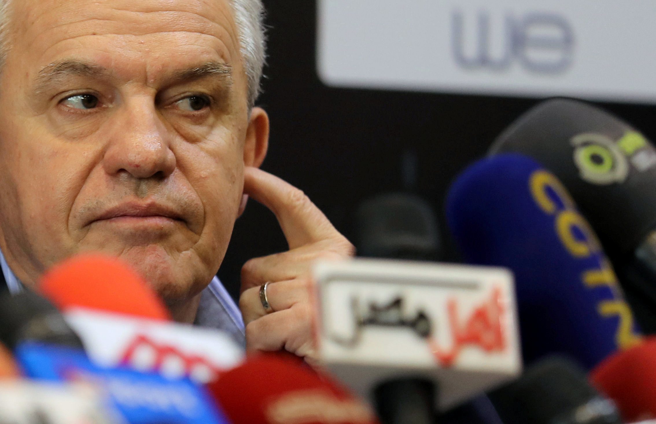 مجدي عبد الغني يفرض أغيري