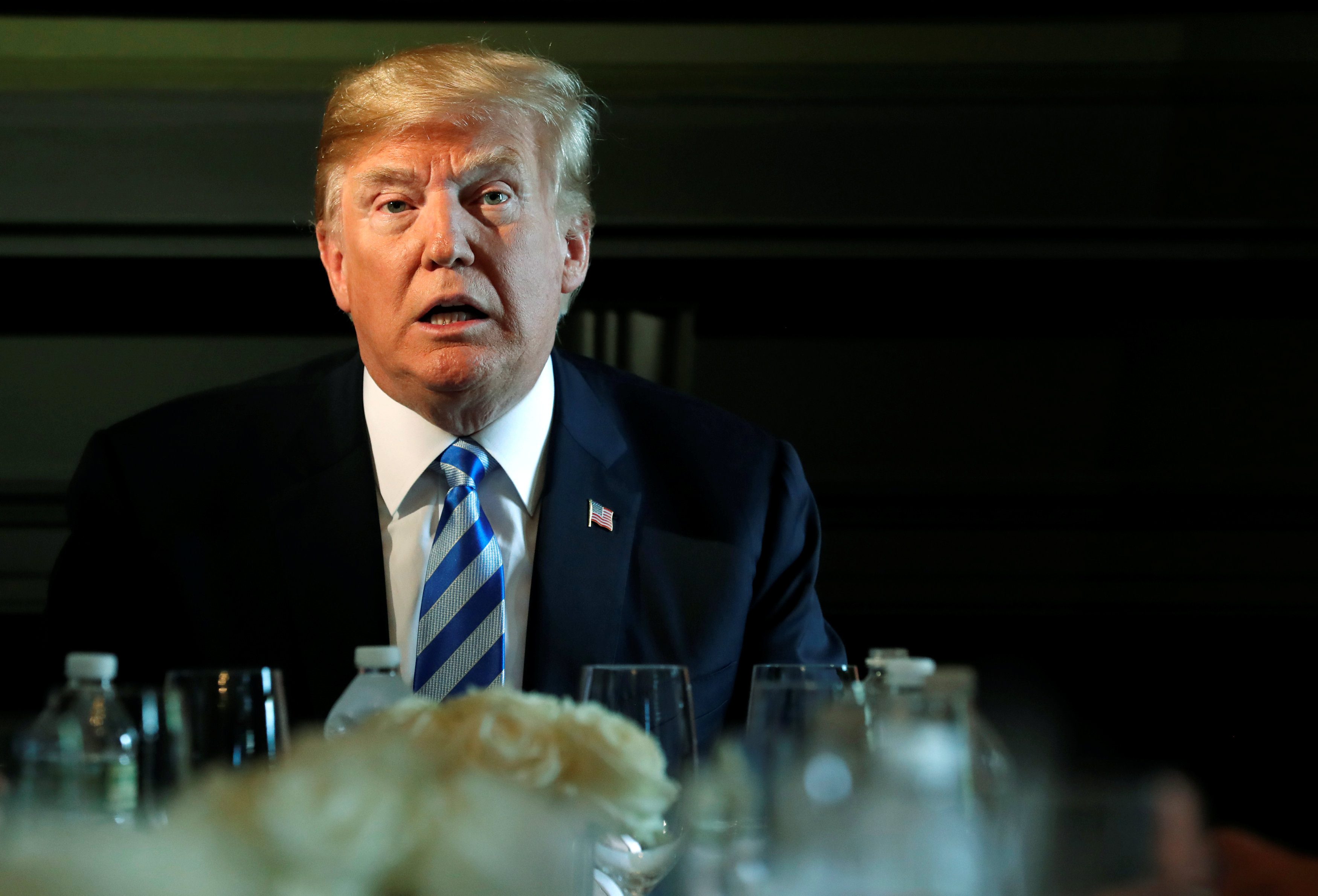 فرضها على روسيا ثم إيران، والآن تركيا.. سلاح ترمب المفضل هو العقوبات، لكن كيف سينقلب عليه في النهاية؟