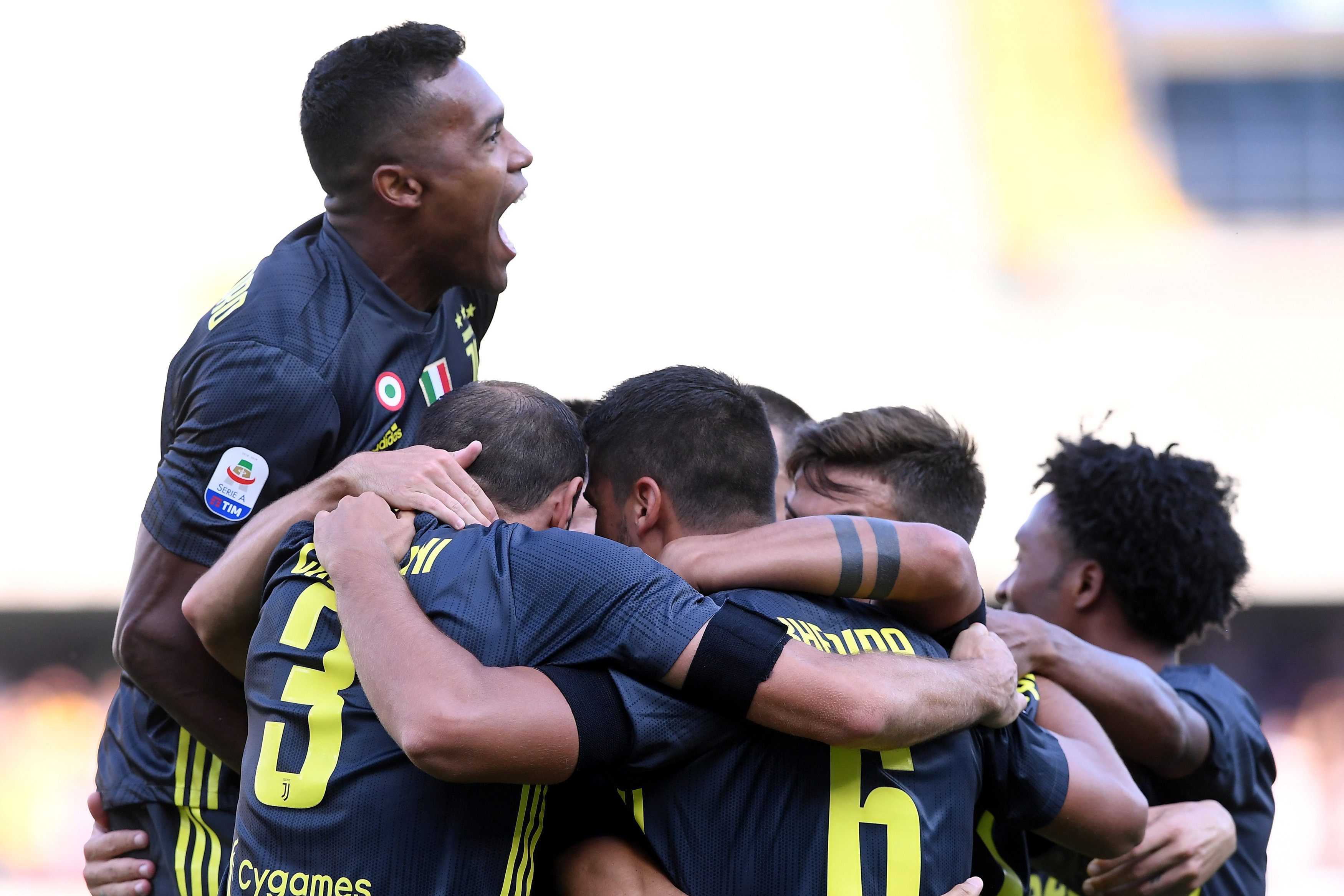 يوفنتوس ينتزع فوزاً «دراماتيكياً» من كييفو ورونالدو يحافظ على رقمه القياسي!