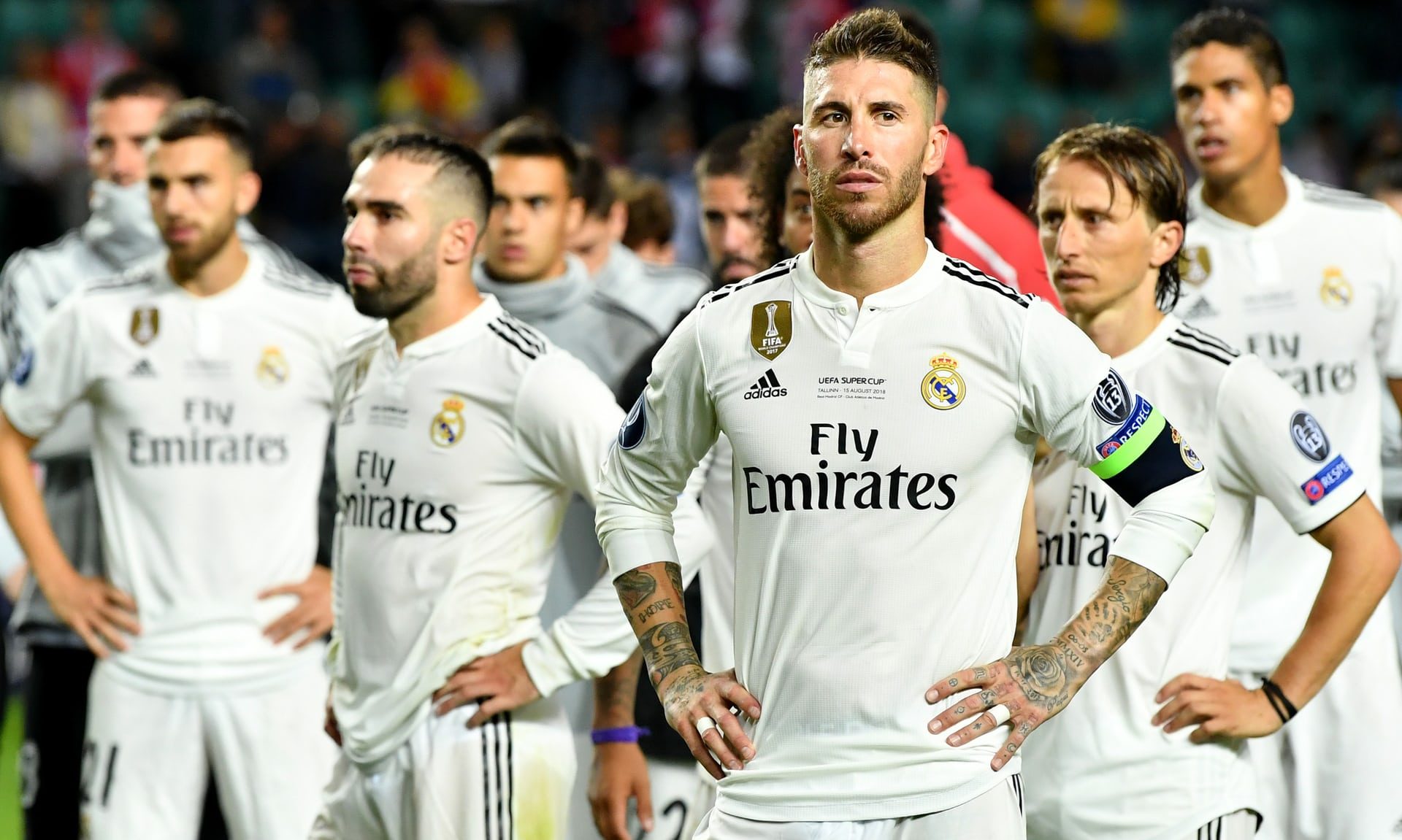 «خريف ريال مدريد» الذي لا يبدو له نهاية.. قراءة فيما وراء رحيل رونالدو