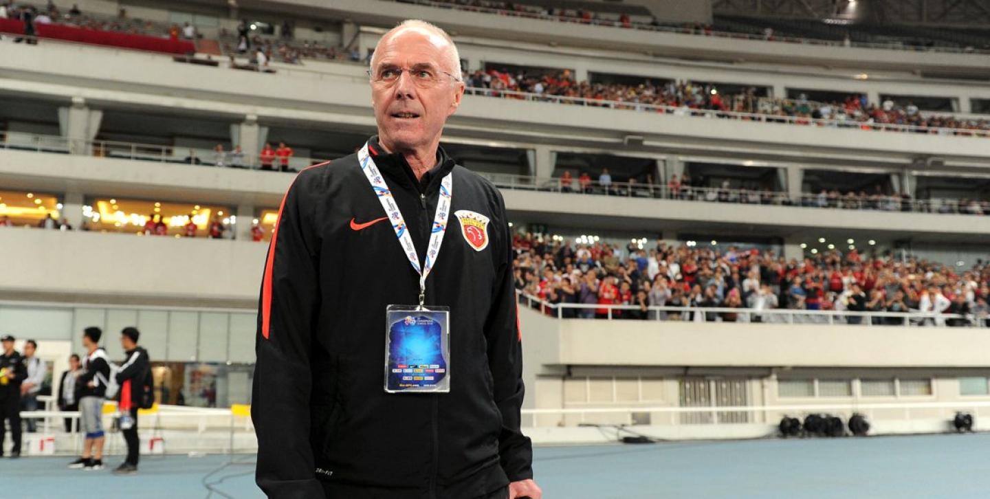 حافِظ على حياة ابنتك وارفض العرض.. التهديد الذي جعل السويدي إريكسون يرفض تدريب المنتخب العراقي