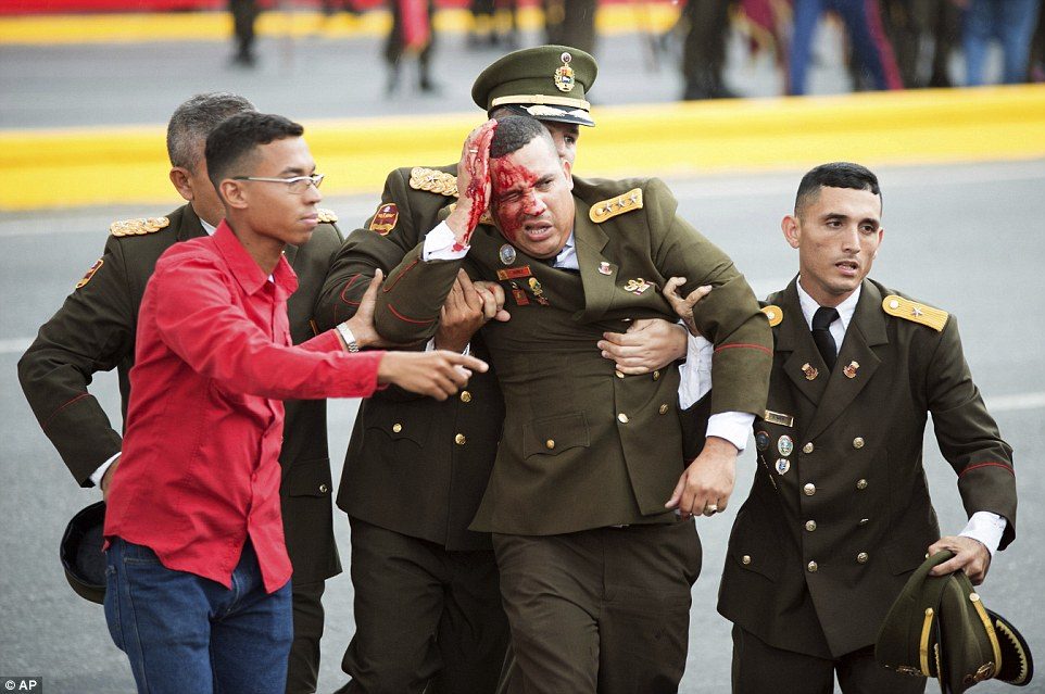 سبق أن تعرض مادورو لمحاولة اغتيال تسببت في إصابة 7 أشخاص