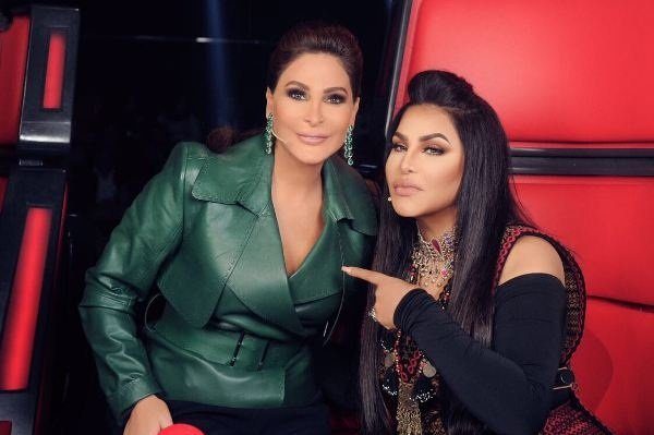 إذاً إليسا كانت مصابة بالمرض خلال The Voice.. مقدمة البرنامج تتحدث كيف كانت المغنية اللبنانية في الكواليس