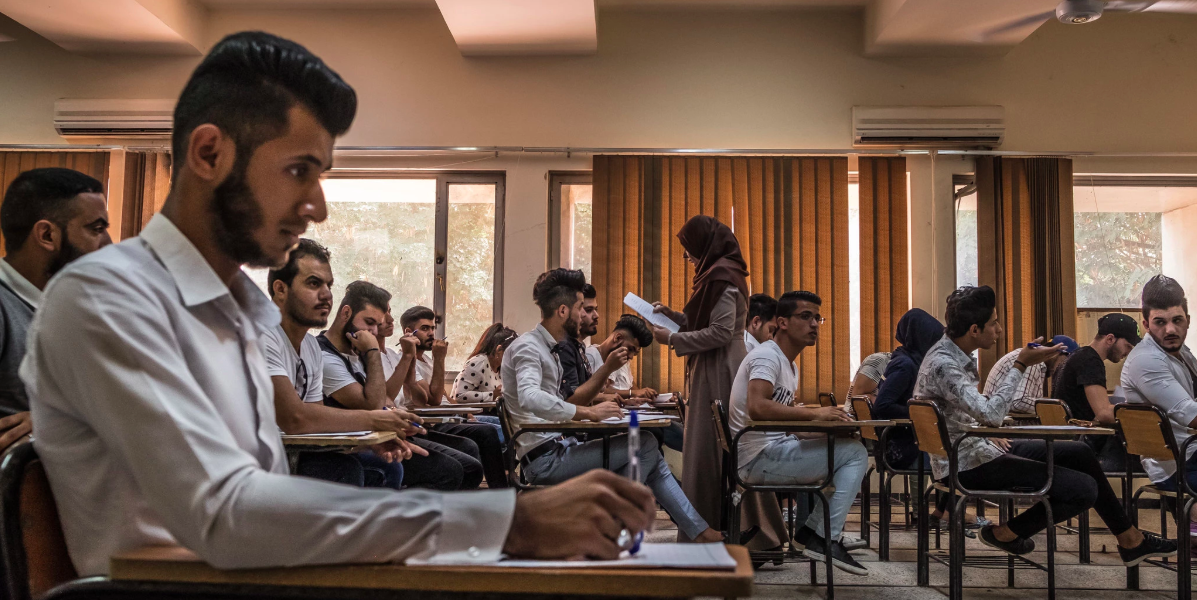 صورة لحارث قبل أن يترك مقاعد الدراسة