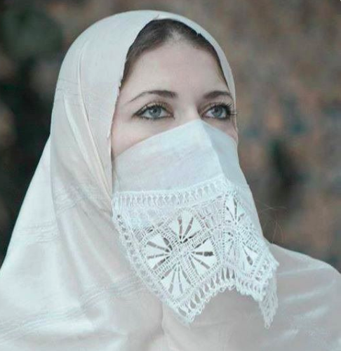 يعتبر رمزاً للحشمة