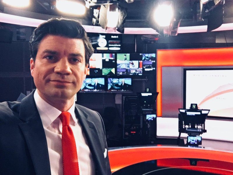 السمع الصمم المفاجئ مذيع BBC