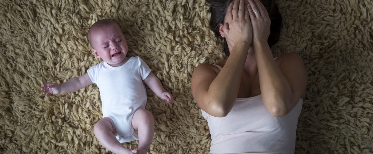 بكاء الأطفال تطبيق