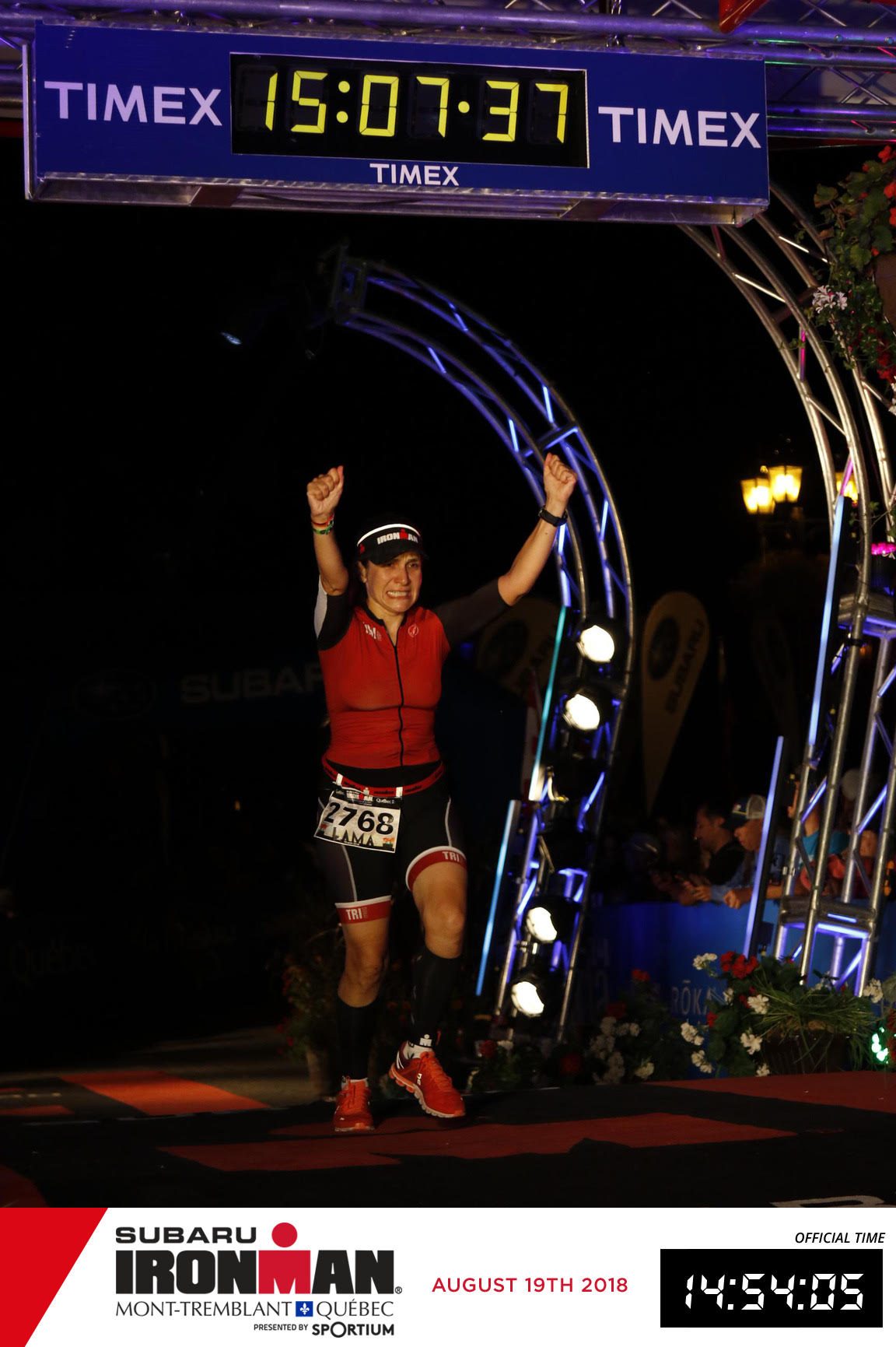 في الـ 42 من عمرها وأنهت أصعب سباق في العالم.. قصة أول سورية تحصل على لقب ( الرجل الحديدي) من بين آلاف المتسابقين