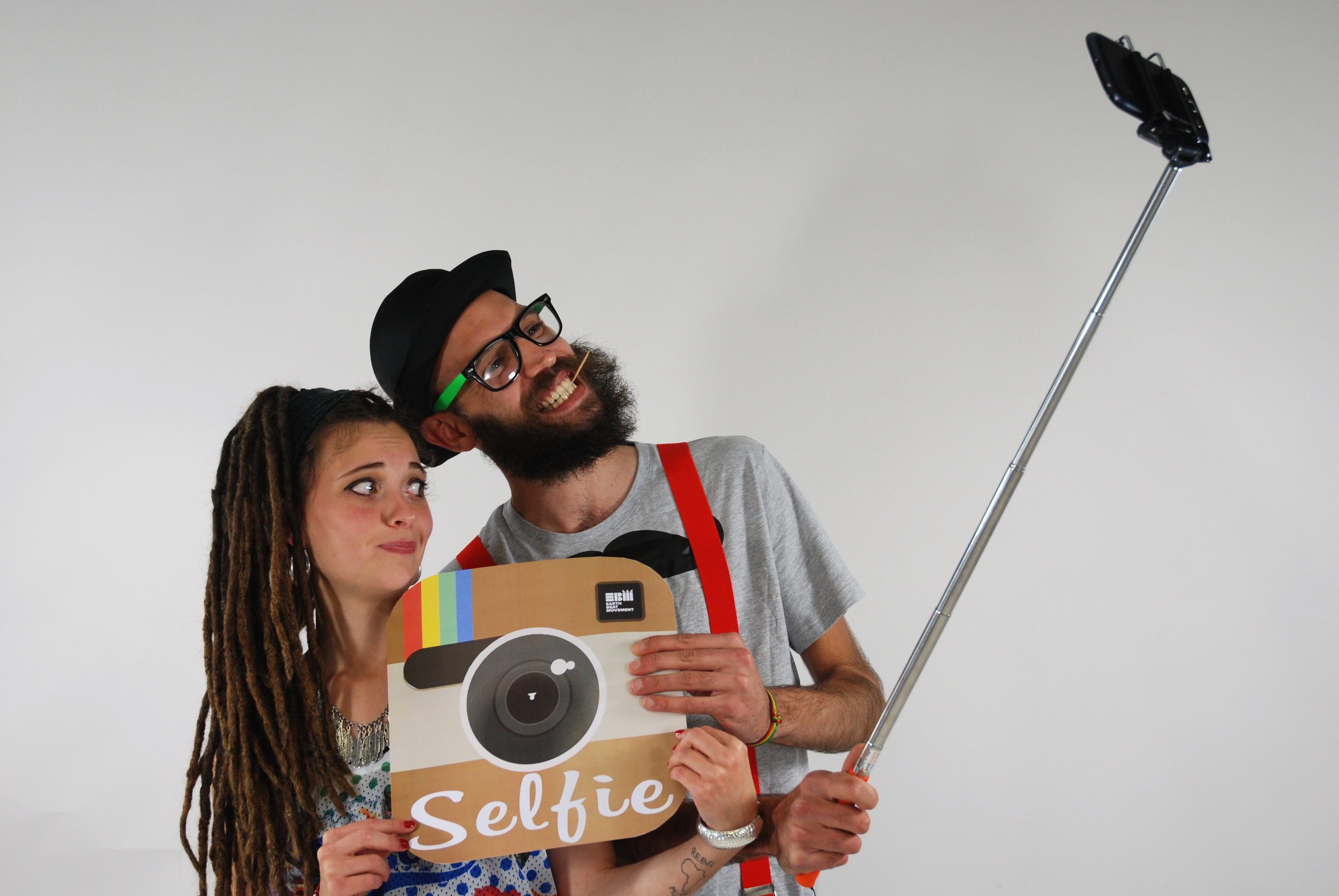 هل أنت مهووس بالـ “سيلفي”؟ نوعية صورك تحكم على مدى نرجسيتك!