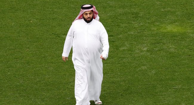 تركي آل الشيخ لن يتراجع عن استثماراته بمصر بل سيوسعها أيضاً.. وهذه العودة ستقلب الأوضاع رأساً على عقب