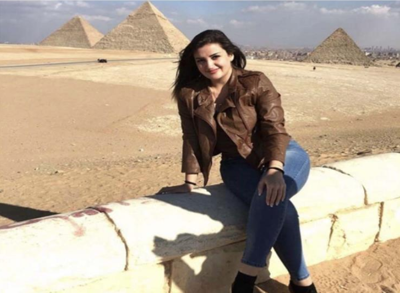 اللحظات الأولى لوصول السائحة اللبنانية من مصر لبيروت.. هذا ما قالته إن كانت تود العودة للقاهرة بعد حبسها هناك (فيديو)