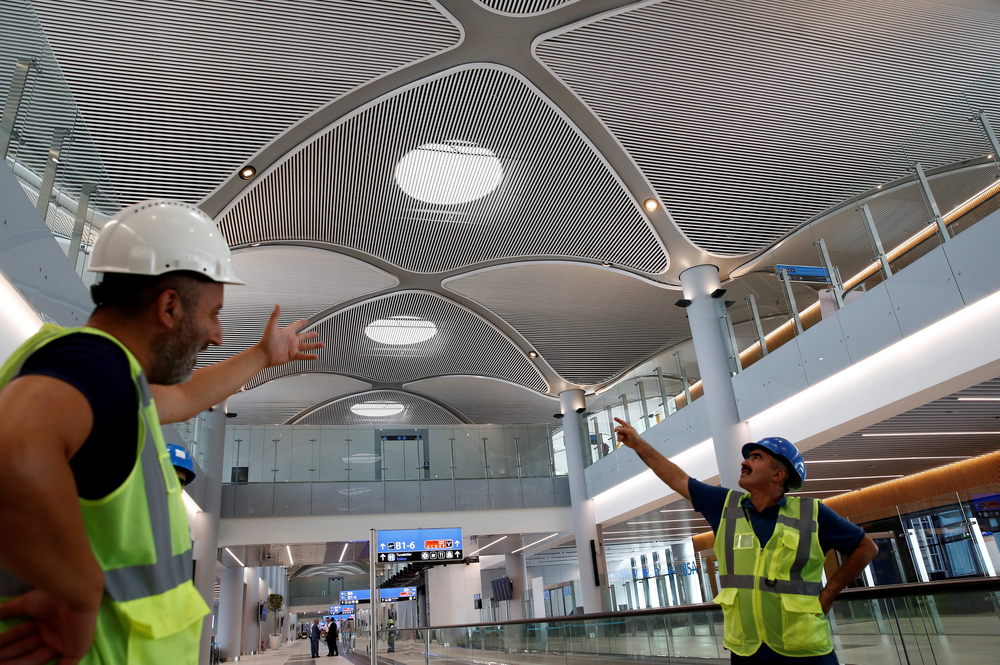 إدارة الشركة التقت بالعُمّال وتعهّدت بحل المشاكل